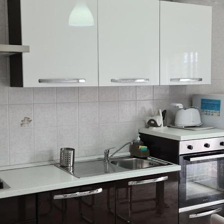 Jajo Apartament Apartment Brindisi Bagian luar foto