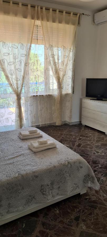 Jajo Apartament Apartment Brindisi Bagian luar foto